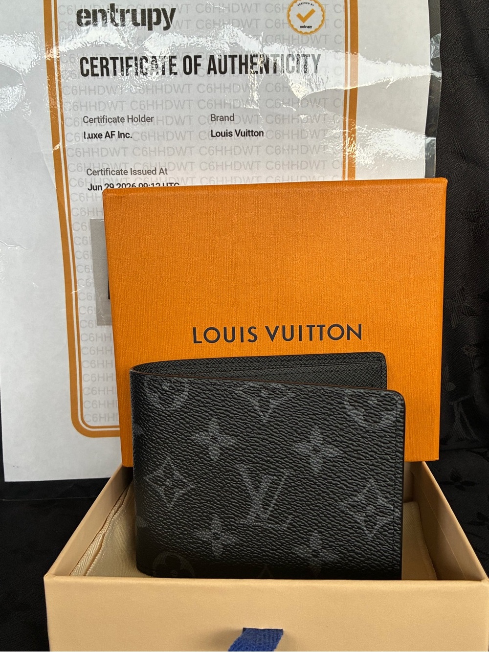 👔 Louis Vuitton Slender Eclipse NWOT w COA - Picture 17 of 17